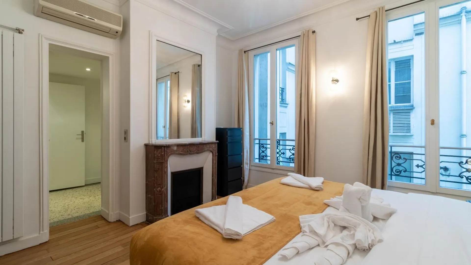 Hotelhome Paris 16