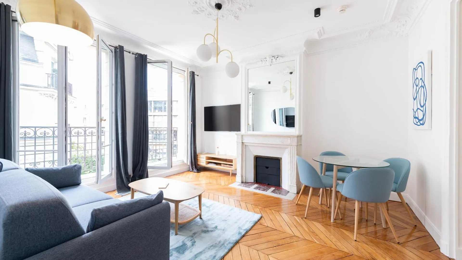 Hotelhome Paris 16