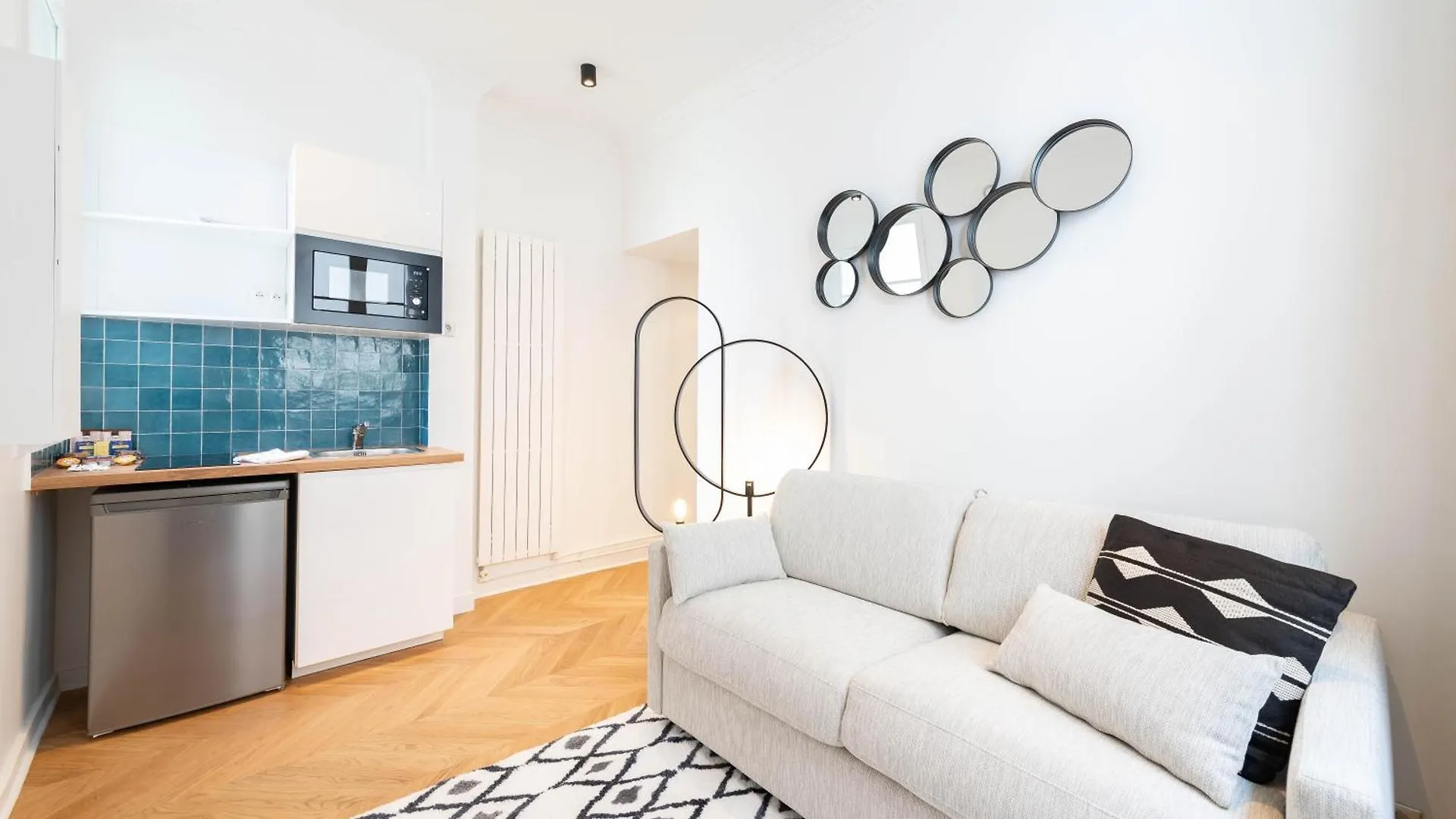 Hotelhome Paris 16