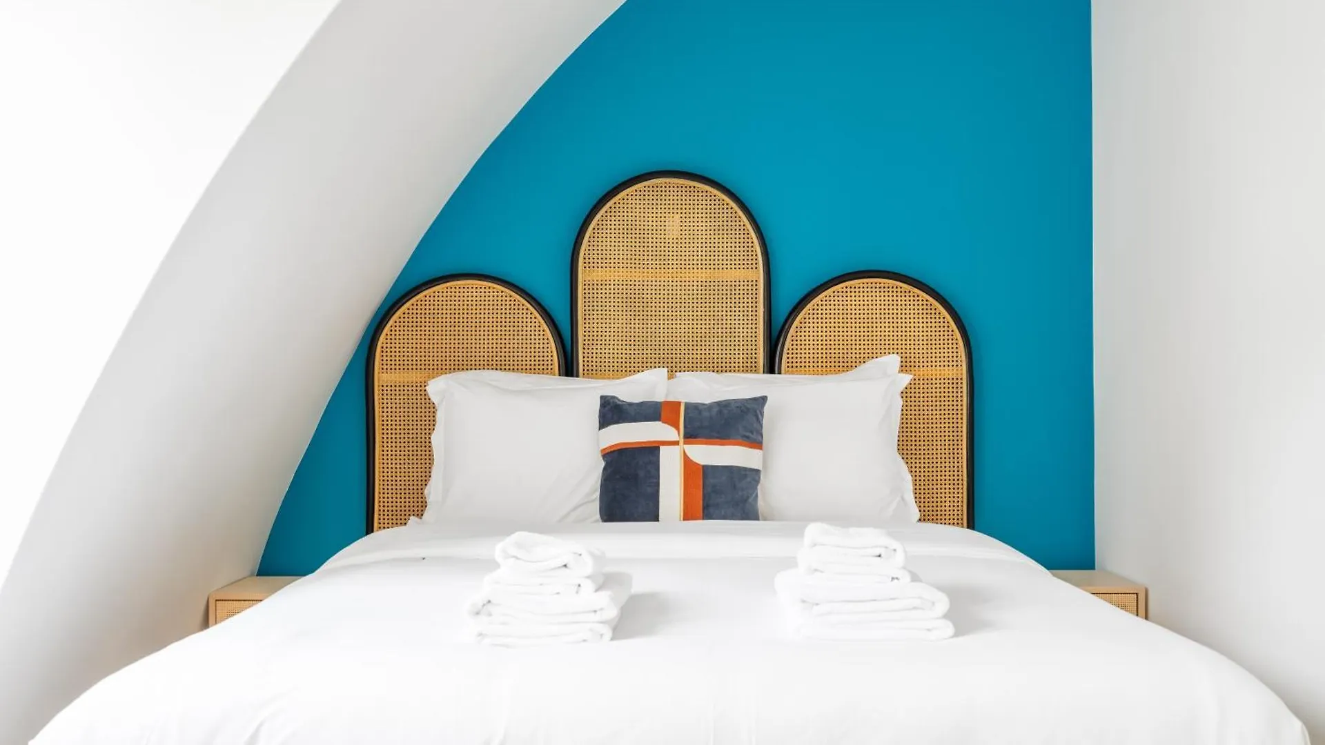 Hotelhome Paris 16