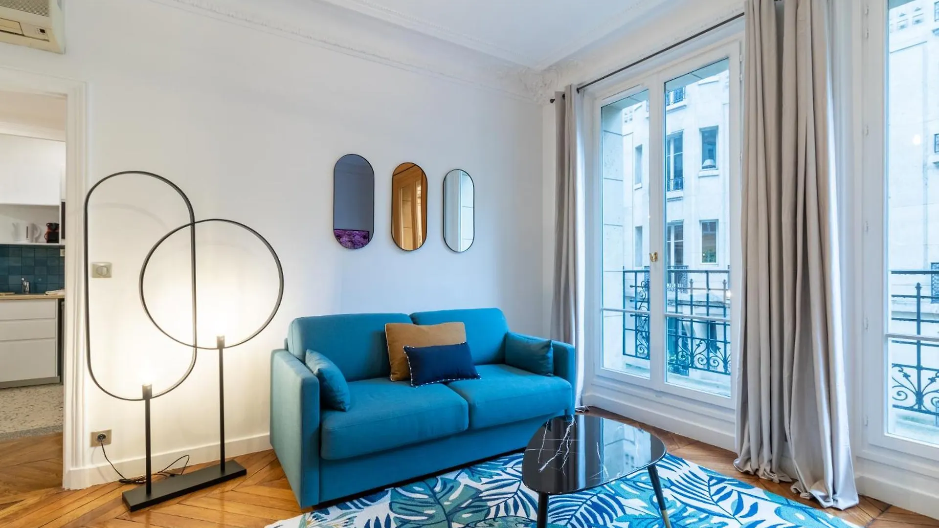 HotelHome Paris 16 Aparthotel